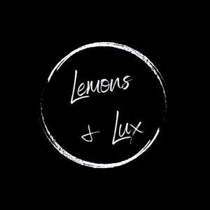 Meet your Posher, Adrienne